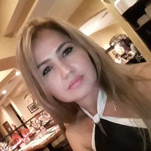 Meet your Posher, Ivian